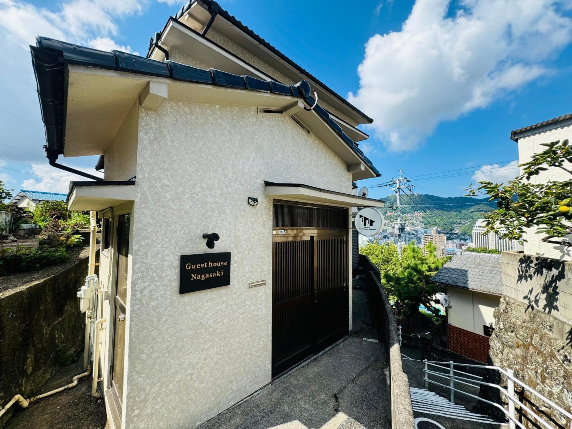 Guest House Nagasaki 2 御船蔵の我が家 2 Экстерьер фото